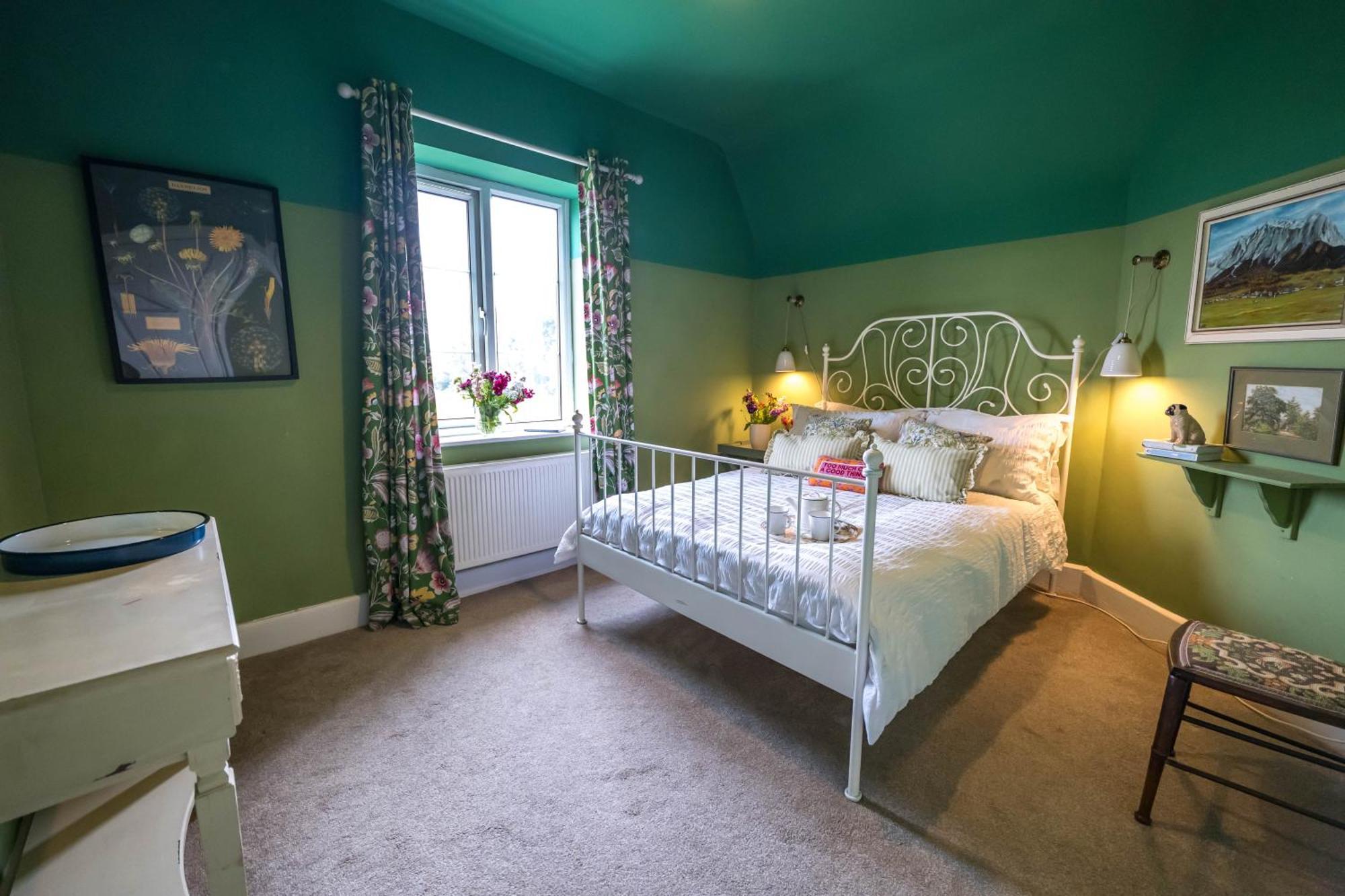 Large Country Cottage, Sleeps 8 - Spa Facilities, Garden Bar, Catering Services, Free Parking, Nature Reserve, Hen Parties Scunthorpe Exterior foto